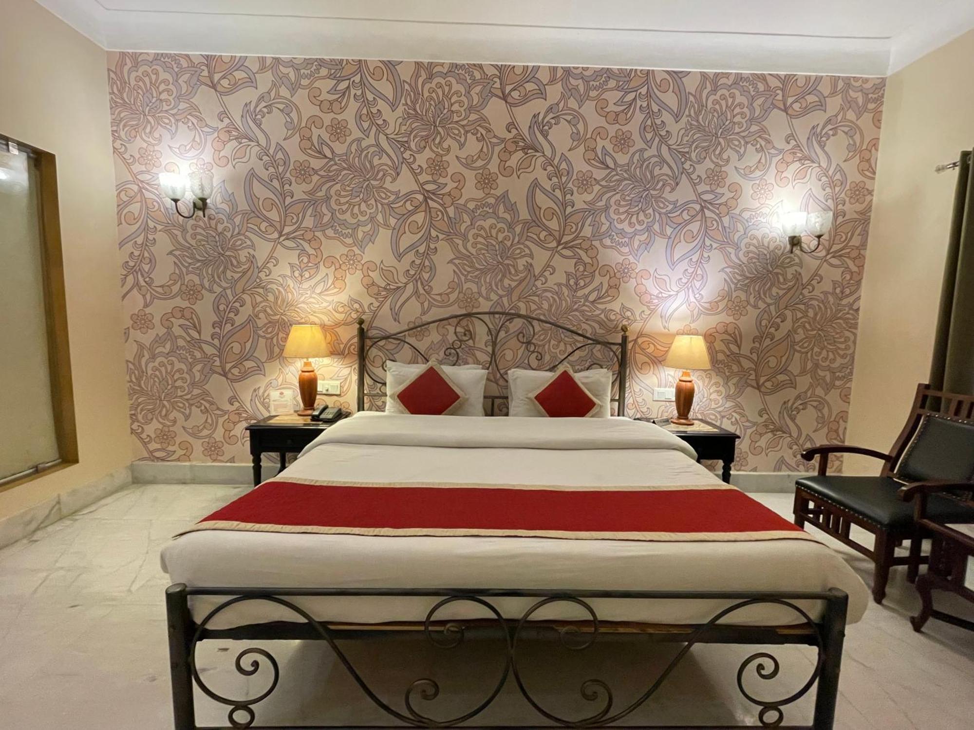 Suryaa Villa - A Boutique Heritage Hotel Jaipur Habitación foto
